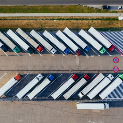 Titanium Transportation stawia na model asset-light i redukcję zadłużenia w obliczu globalnych zawirowań handlowych